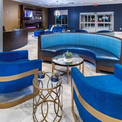 Best Western Plus St Louis Airport Hotel - Lobby
