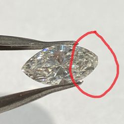 Derr Jewelry - Jeff Derr broke this stone when he set it. A GIA-certified gemologist confirmed that it broke during setting. He lied about it.