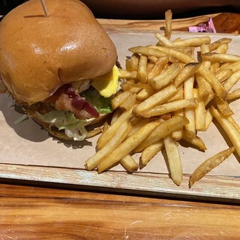 Twin Peaks - Sports Bars Near Me - Houston, Texas