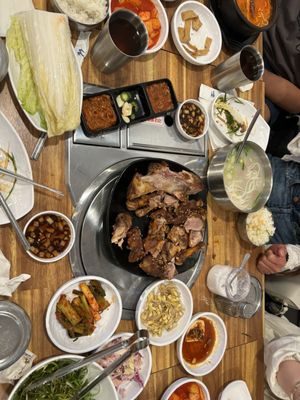 JINJU GOMTANG by null