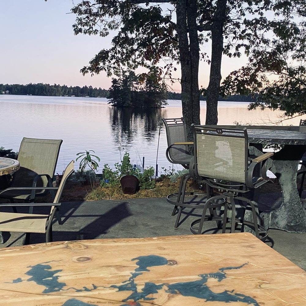 Deck to enjoy your pre- or post-dinner cocktail on Spider Lake. Deck to enjoy your pre- or post-dinner cocktail on Spider Lake.