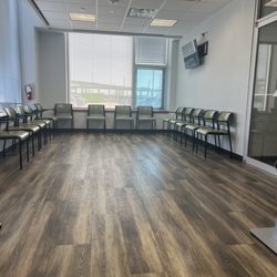 Quest Diagnostics - The extremely empty front lobby. I wanted for somebody in a laboratory coat to come out the door to assist with check in.
