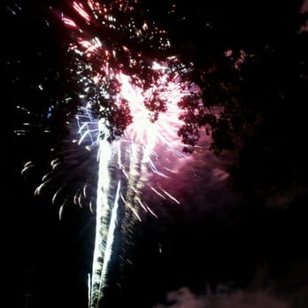 Community Park - 2012 4th of July Fireworks Show. - Parks Near Me - Davis, California