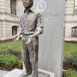 This bronze statue & 12,000 lbs granite backdrop of the only Georgian elected President was designed by Frederick Hart and dedicated in 1994