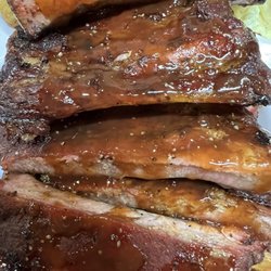 Boo’s Smokehouse Bar-B-Que - Delicious ribs