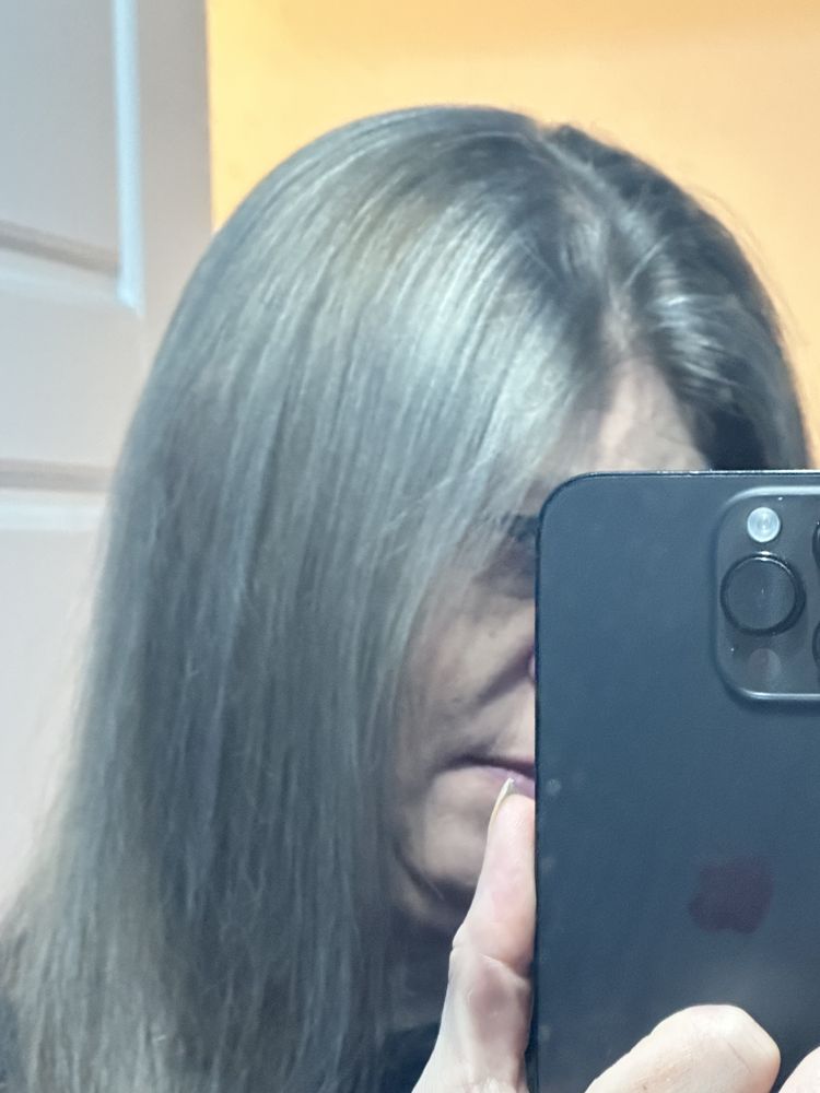 SIGNATURE SALON Updated September 2024 455 E Main St, Gallatin