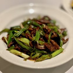 Tri Dim Shanghai West - Shredded Beef with Chili Pepper