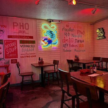 Pho MDR - Ambiance - Vietnamese Near Me - Marina del Rey, California Pho MDR - Ambiance - Vietnamese Near Me - Marina del Rey, California