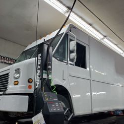 Bob's Garage & Towing