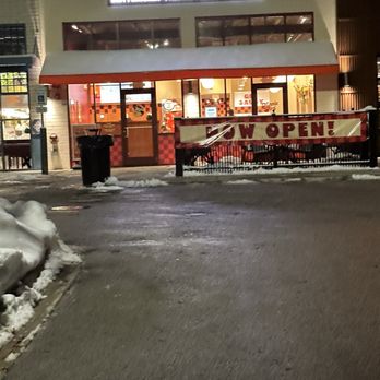 Minnie Bird - Ice Cream & Frozen Yogurt Near Me - Oak Brook, Illinois