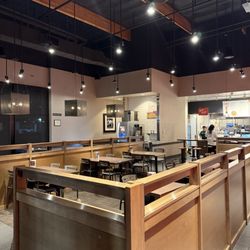 Noodles and Company - Inside