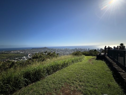 Puʻu ʻUalakaʻa State Wayside by null