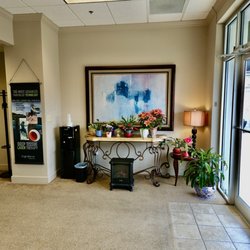 Vestavia Spine & Rehabilitation Center - Lobby