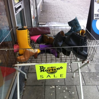 The Punch - Shoe Stores Near Me - Rotterdam, ZH