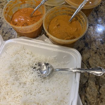 Manraj’s Kitchen - Butter chicken (left) chicken korma (right) - Indian Near Me - Auburn, Washington Manraj’s Kitchen - Butter chicken (left) chicken korma (right) - Indian Near Me - Auburn, Washington