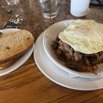 Rainbow Cafe - Texas skillet. - Burgers Near Me - Elmhurst, Illinois