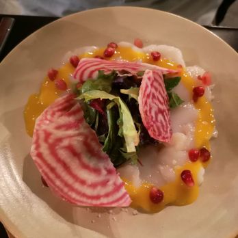 Le Nautilus - Entrée : Carpaccio de Saint Jacques - French Near Me - Nantes, 44