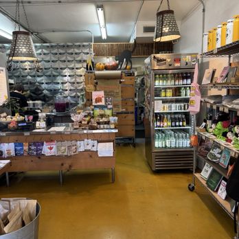 Chef Tanya's Kitchen - Interior looks like a grab and go but there is a separate seating area - Vegan Near Me - Palm Springs, California