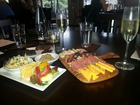Urban Vines Wine Bistro by null