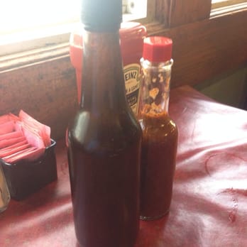 Brad's Bar-B-Q - Sauces - Barbeque Near Me - Memphis, Tennessee