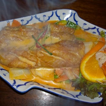 Kamala - Das dampft! Wels im roten Curry - Thai Near Me - Berlin, BE Kamala - Das dampft! Wels im roten Curry - Thai Near Me - Berlin, BE