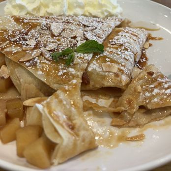 Fraise Cafe - Creperies Near Me - Fullerton, California