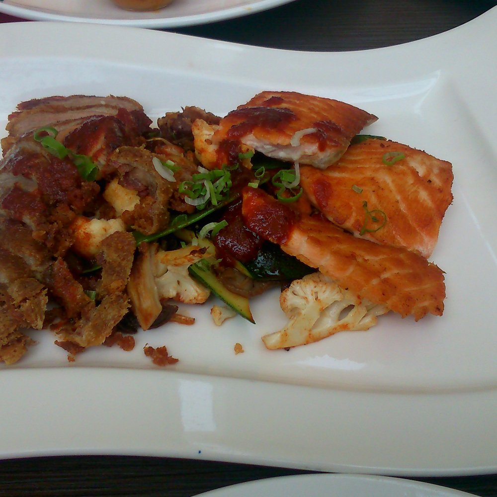 Wok Today - Teppanyaki - Pan Asian Near Me - Vienna, 9
