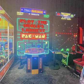 Dave & Buster's - American Near Me - Hanover, Maryland