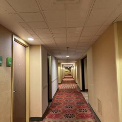 Holiday Inn Sacramento Downtown - Arena - Hallway