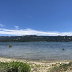 Lighthouse Trailer Resort and Marina - Big bear lake from RV park