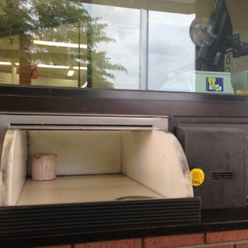 Walgreens - Drive thru and nobody is home. - Drugstores Near Me - Baton Rouge, Louisiana