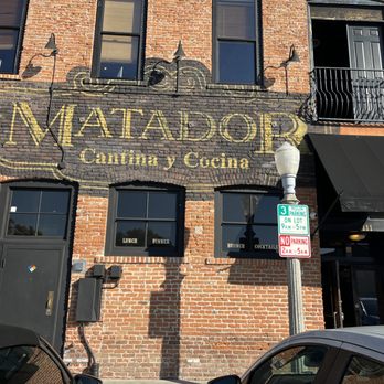 Madero 1899 - main entrance on back of building where the parking lot is - Mexican Near Me - Fullerton, California Madero 1899 - main entrance on back of building where the parking lot is - Mexican Near Me - Fullerton, California