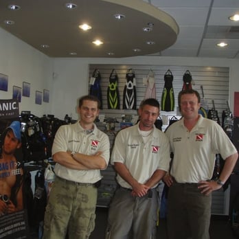 Grove Scuba - Friendly Staff - Diving Near Me - Miami, Florida Grove Scuba - Friendly Staff - Diving Near Me - Miami, Florida