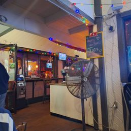 a fan in a restaurant a fan in a restaurant