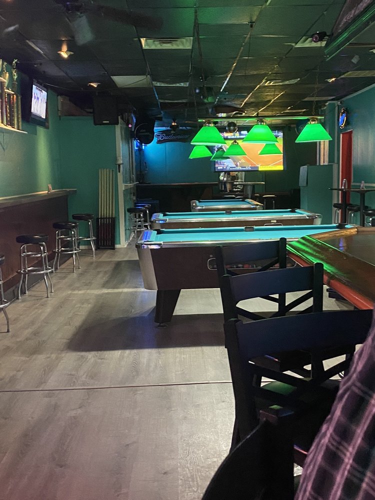 Archie's Pub Image