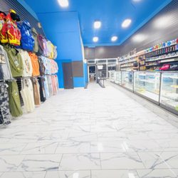 Smoke Shop GoldenBear
