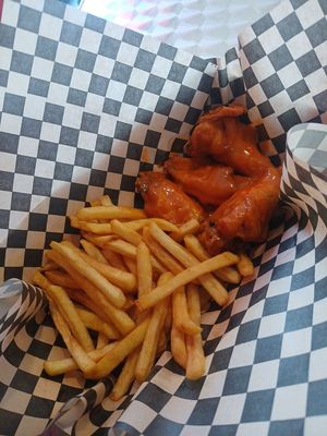 Knockout Wings by null