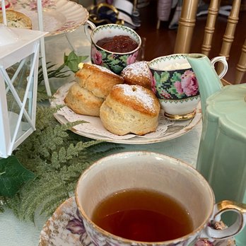 The Tea Cart - Tea Rooms Near Me - Berryville, Virginia