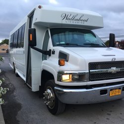 Walkabout Limousine
