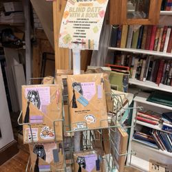 Design Archives Emporium - Blind date with a book