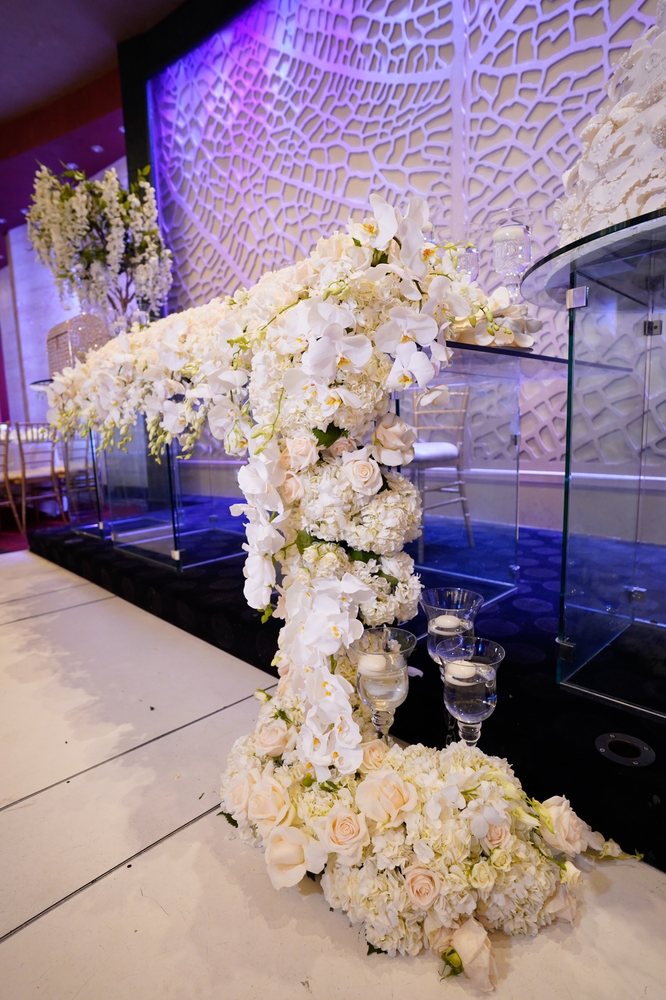 BLUE IRIS FLORIST Updated September 2024 96 Photos & 83 Reviews