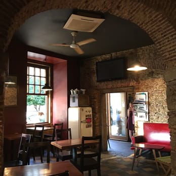 Cruzes Credo - Vegan Near Me - Lisbon, 11 Cruzes Credo - Vegan Near Me - Lisbon, 11