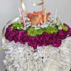 Bloom N Grow - Birthday flower arrangement