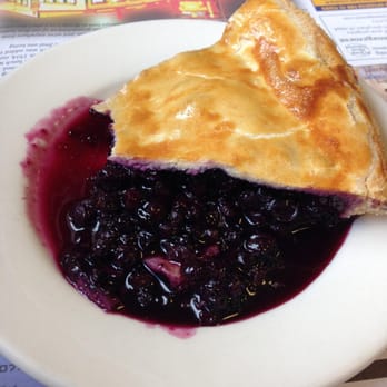 Moody's Diner - Blueberry pie - Diners Near Me - Waldoboro, Maine Moody's Diner - Blueberry pie - Diners Near Me - Waldoboro, Maine