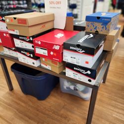 Runner's Edge - CLEARANCE SNEAKERS