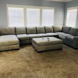 4 Pc sectional with ottoman