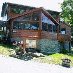 The Moon River Lookout Restaurant - Photo