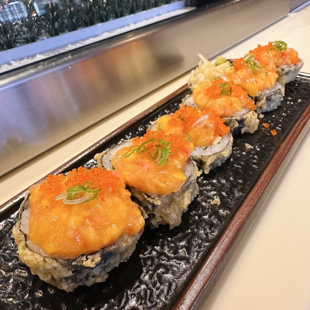 Kazoku - Kai roll - Sushi Bars Near Me - Edmonds, Washington