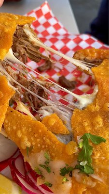 La Mamalona food truck by null