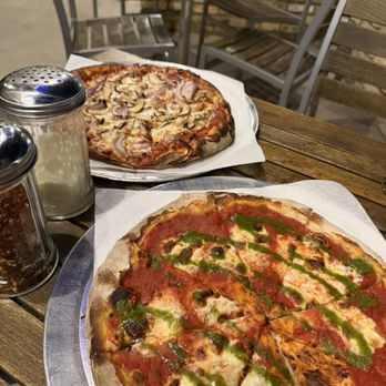 Aperitivo - Pizza - Wine Bars Near Me - Milwaukee, Wisconsin